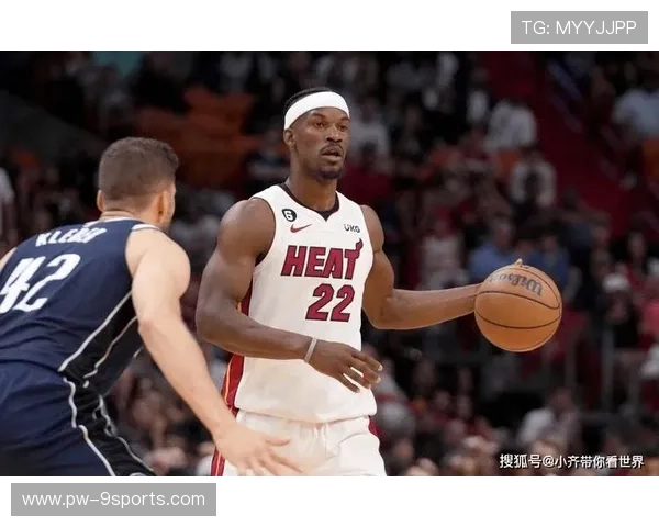 巴特勒转身跳投压哨命中，热火再添亮点