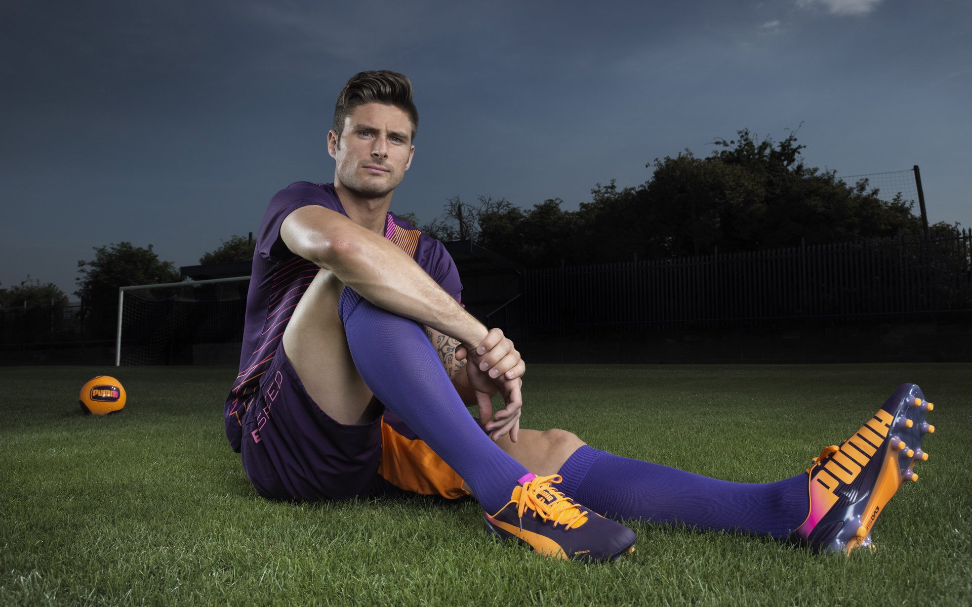 拜仁坚持4-2-3-1，稳定中见变化，拜仁四连冠